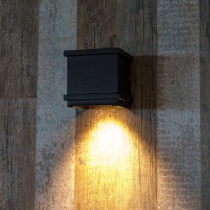 K.S. Verlichting Buitenwandlamp Borgo van aluminium, zwart