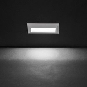 LEDS-C4 Breed stralende LED buiten wandlamp Kössel