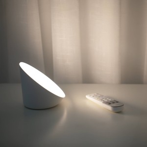 LUTEC LED tafellamp Piala met RGBW-kleurverandering