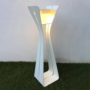 Les Jardins LED lamp op zonne-energie Osmoz van aluminium, wit