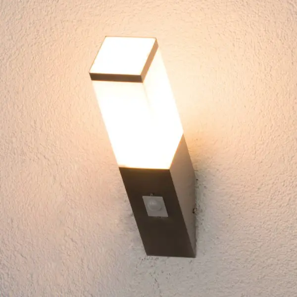 Lindby lorian - sensor-buitenwandlamp