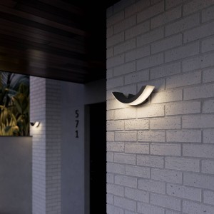 Lucande Grafietkleurige LED-buitenwandlamp Half