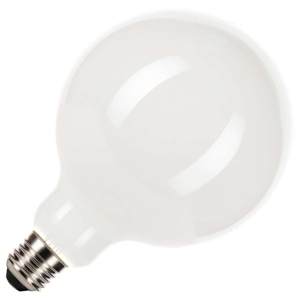 Led filament lampen kan men zien als de moderne duurzame versie van de oude gloeilamp. De zogenaamde filamenten vervangen de traditionele gloeidraad waardoor de lampen vele malen energiezuiniger zijn en veel langer meegaan. Deze serie lampen zijn dimbaar (afhankelijk van type dimmer en aantal te dimmen lampen op 1 dimmer).