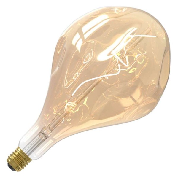 Een ongepolijste splash-vorm met een subtiel gekruld led filament. De gouden afwerking geeft deze lichtbron een klassieke uitstraling. Dit model komt het best tot zijn recht met onze bijpassende accessoires of e27 pendants sets.