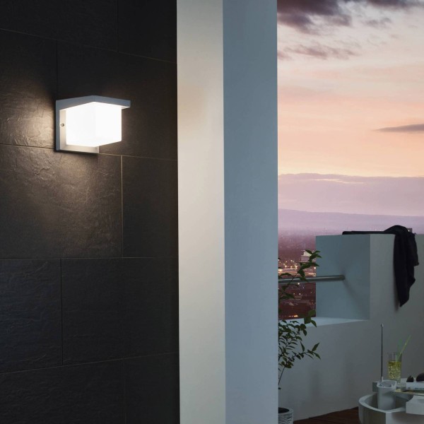 Eglo kubusvormige led buitenwandlamp desella 2