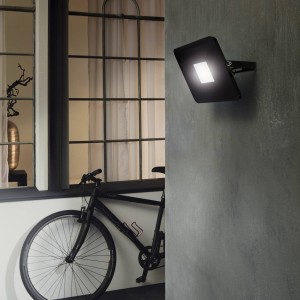 EGLO LED buitenspot Faedo 3 in zwart, 50W