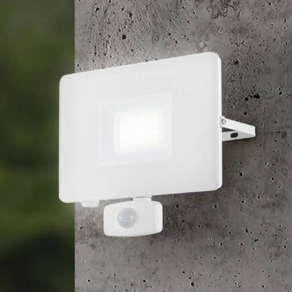 Eglo led buitenspot faedo 3 met sensor