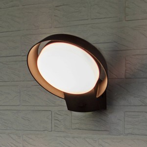 LUTEC LED buitenwandlamp Polo van gegoten aluminium