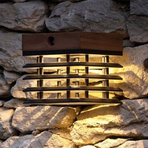 Les Jardins LED solarwandlamp Tekura van teak