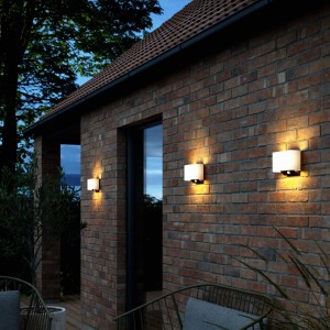 Nordlux Piola LED buitenwandlamp op zonne-energie, wit, met sensor