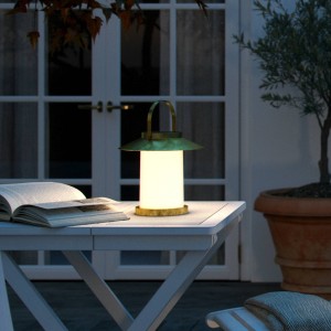 Nordlux Temple To-Go lamp op zonne-energie, messing, hoogte 22 cm