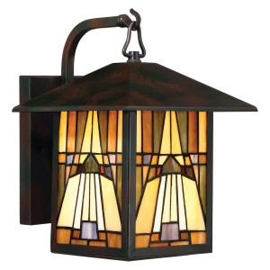 QUOIZEL Buitenwandlamp Inglenook, bont glas, H 31,4 cm