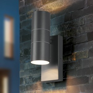 Reality Leuchten Buitenwandlamp Laredo met schemersensor