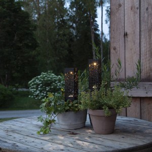 STAR TRADING LED solar-sfeerlamp Izola met aardspies 2 per set